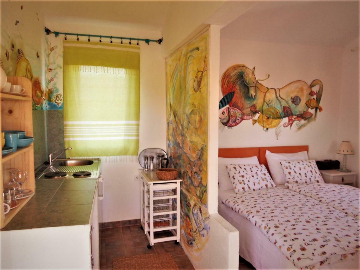 Apartments-Estate Under The Paintbrush Vis Rom bilde